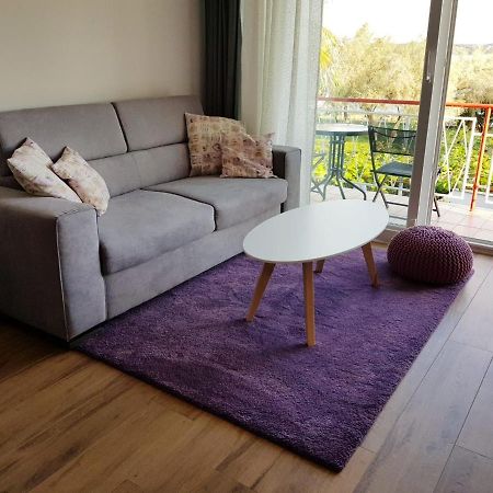 Apartman Luka Новиград Екстериор снимка